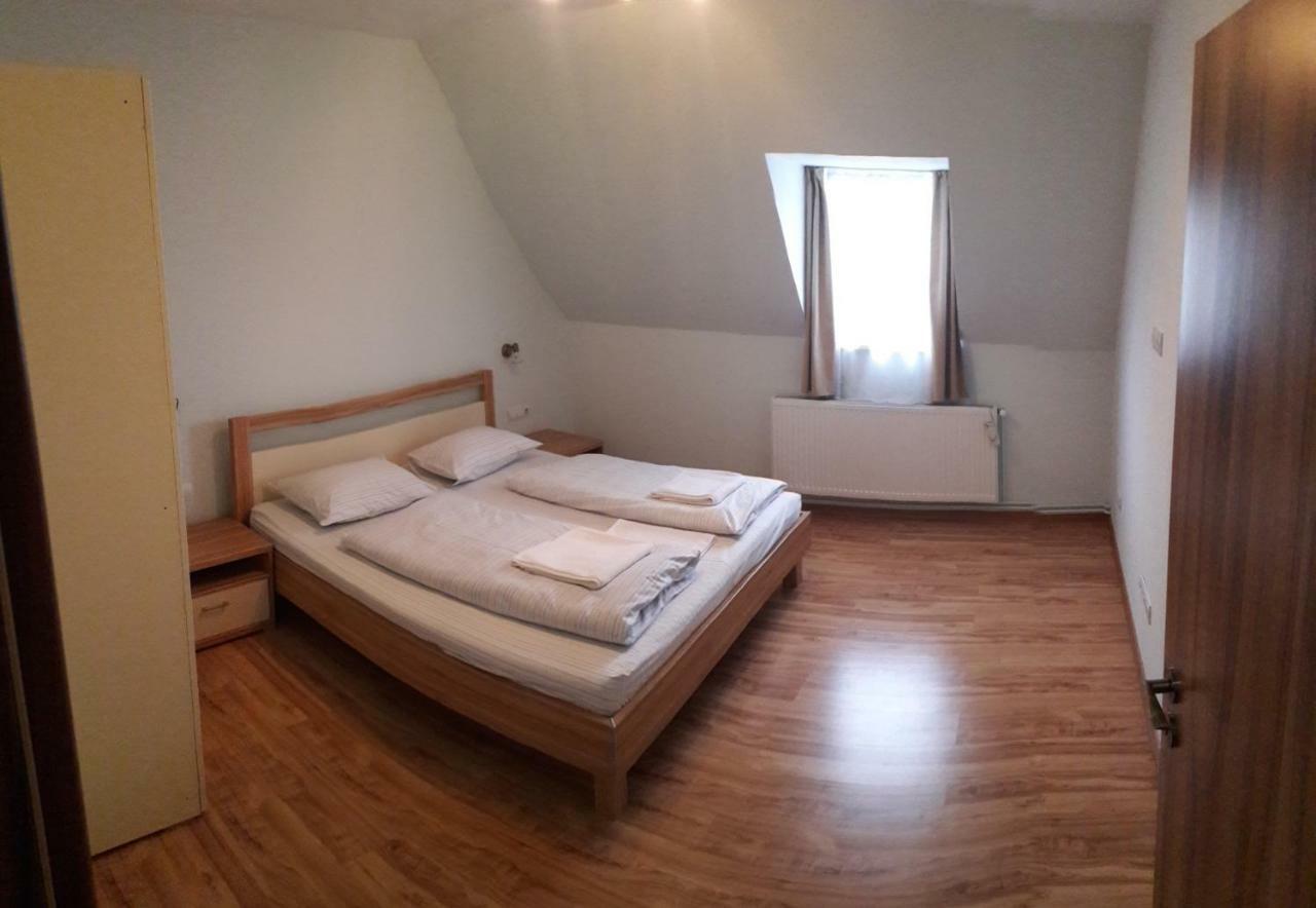 Theresia Apartment Sibiu Exterior photo