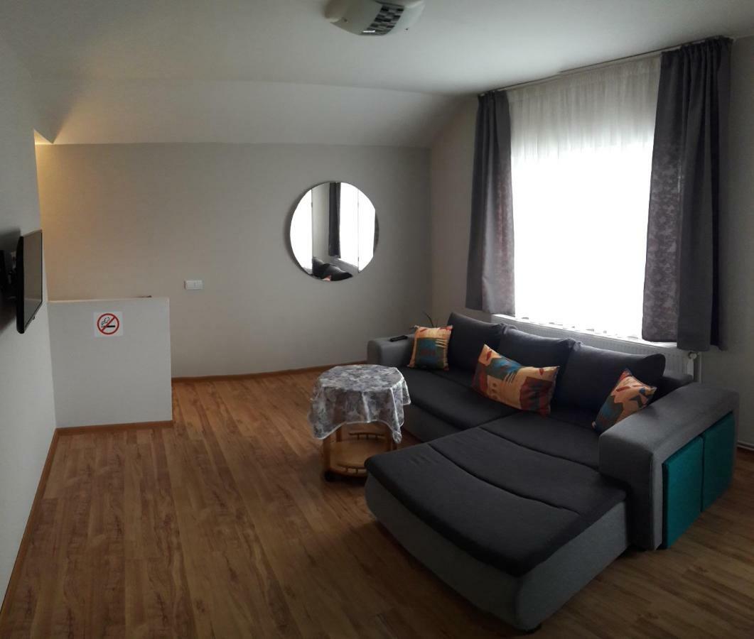 Theresia Apartment Sibiu Exterior photo